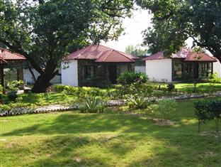 Corbett Leela Vilas Hotell Corbett National Park Exteriör bild